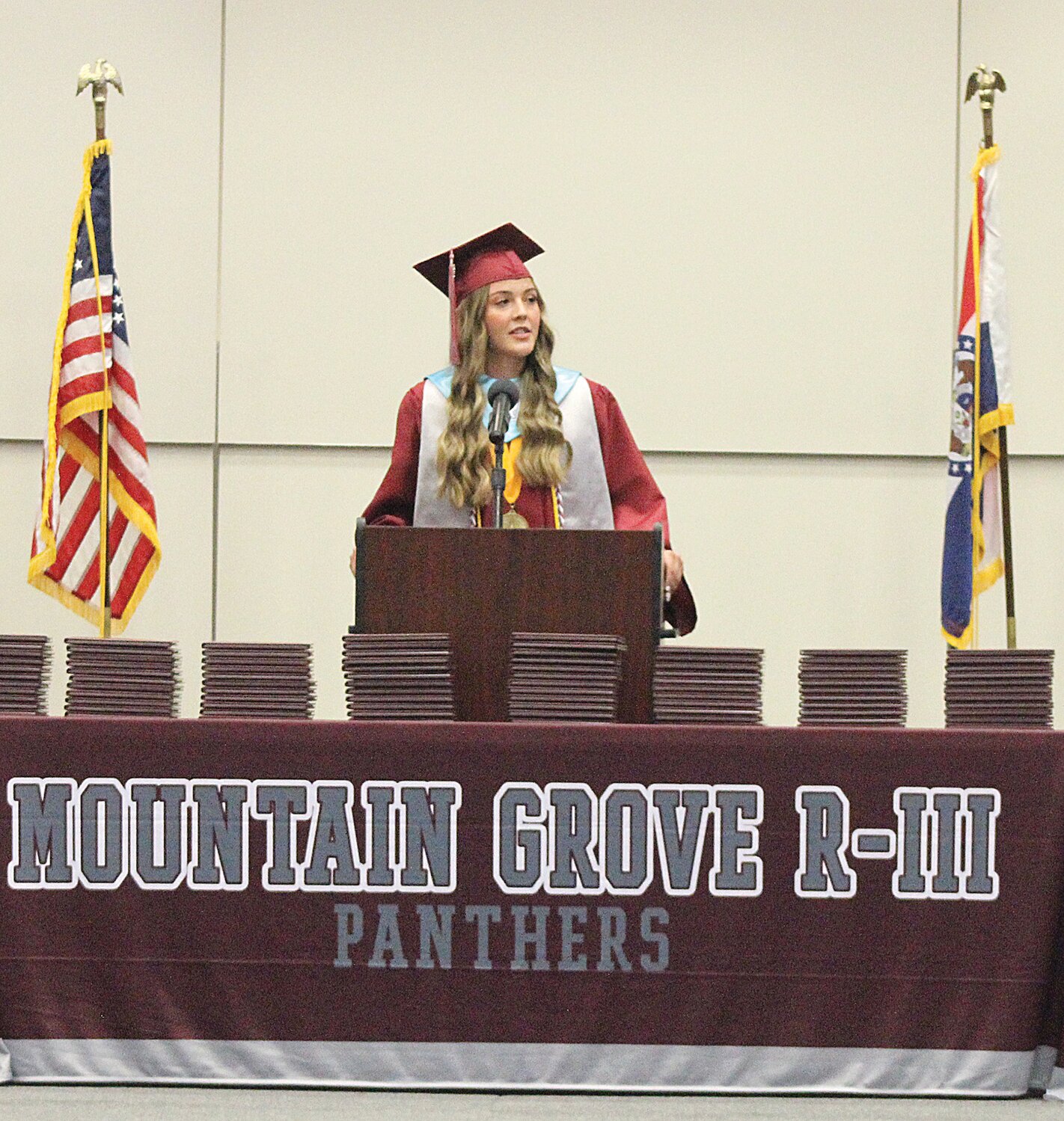 Mountain Grove Class President Reagan Hoerning provides an address to the Class of 2023 during Commencement.